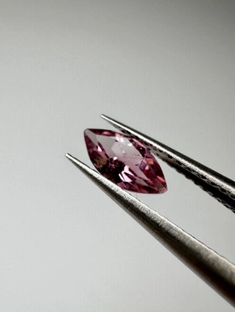 Turmalin fasetowany różowy markiza 6,5 x 3,2 mm