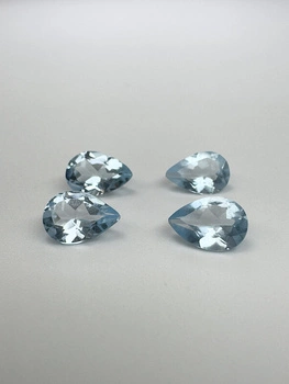 Topaz niebieski gruszka fasetowany 7x5 mm