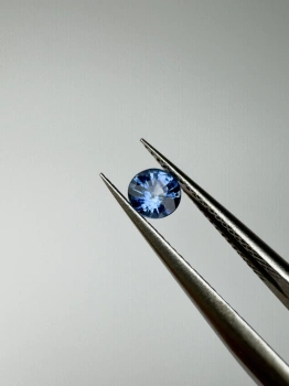Szafir niebieski naturalny fasetowany okrągły fi 4,03 mm