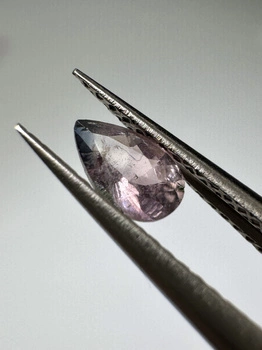 Turmalin fasetowany różowy gruszka 5 x 3 mm