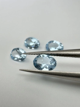 Topaz niebieski naturalny fasetowany owal 6x4 mm