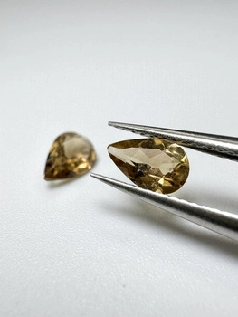 Turmalin fasetowany miedziany gruszka 6x4 mm