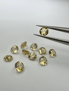 Cytryn naturalny fasetowany okrągły fi 4 mm 