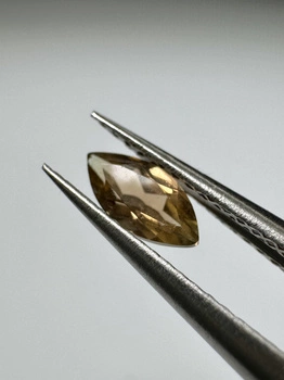 Turmalin fasetowany miedziany markiza 6 x 3 mm