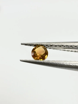 Cytryn naturalny fasetowany okrągły fi 2,5 mm 