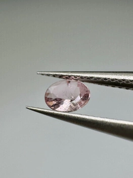 Turmalin fasetowany różowy owal 5 x 4 mm