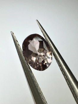 Turmalin fasetowany różowy owal 6x4 mm