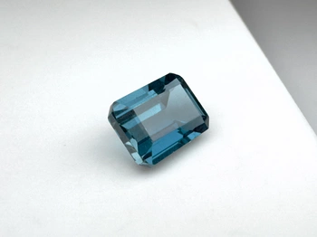 Topaz london blue oktagon fasetowany 8x6 mm
